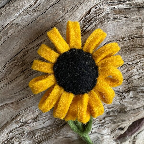 Sunflower Felt Flower - Wire Stem - Felt  Flower - Vase Decor - Wool Felt Flowers - Wreath Decor - Fall Autumn Decor Flower