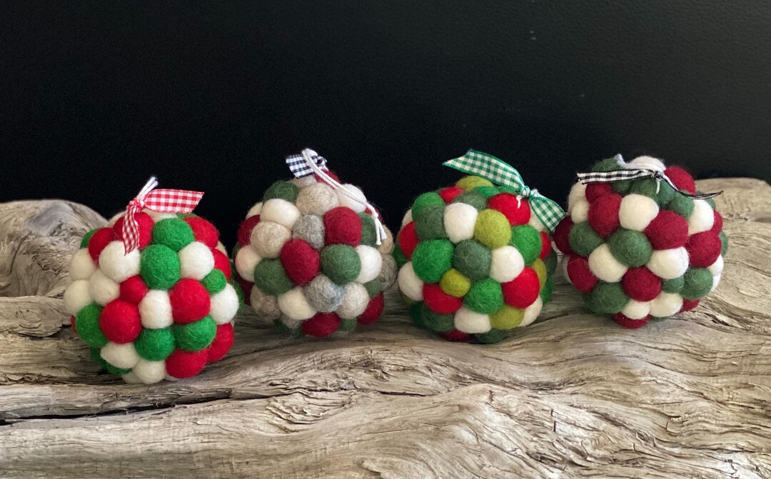 Kissing Ball Ornament Felt Ball Christmas Ornament Holidays Unbreakable