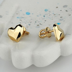 Solid Gold heart studs. Origami style earrings. Minimalist gold heart earrings. Gold stud earrings for women. Gift for her. Minimalist studs