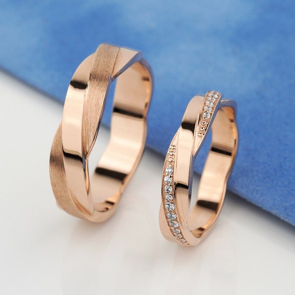 Couple wedding rings made of 14k gold and diamonds. Matching wedding bands. His and hers wedding rings. Gold wedding bands set. Unique bands