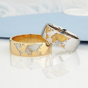 World Map Wedding Bands Set, Wide Gold Band 14k, Mixed Metal Couple Rings, His and hers Matching Wedding Bands, Unique Wedding Rings Set