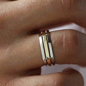 Men&#39;s wedding band made of two colors of gold. Mens wedding ring. Gold wedding ring. Ring for him. Gold wedding ring for men.Solid gold band