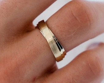 14K Gold Men's Wedding Band Matte Brushed Gold Wedding Ring for Him Unique Men's Minimalist Jewelry