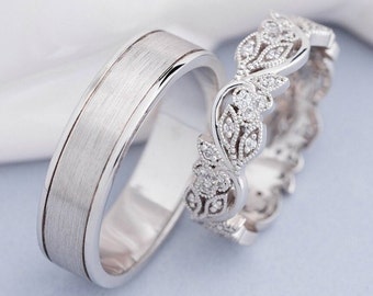 Gold wedding bands with diamonds. Unique wedding bands. Couple rings.