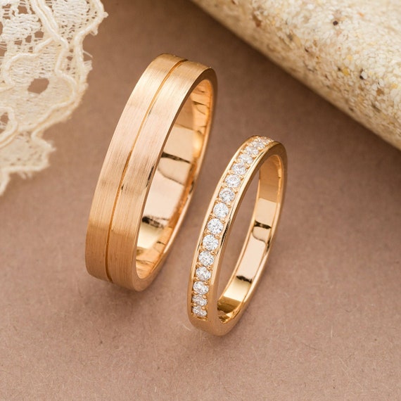 Rose Gold Wedding Rings With Diamonds. Wedding Rings Set Made of Solid 14k  Gold. Couple Wedding Bands 
