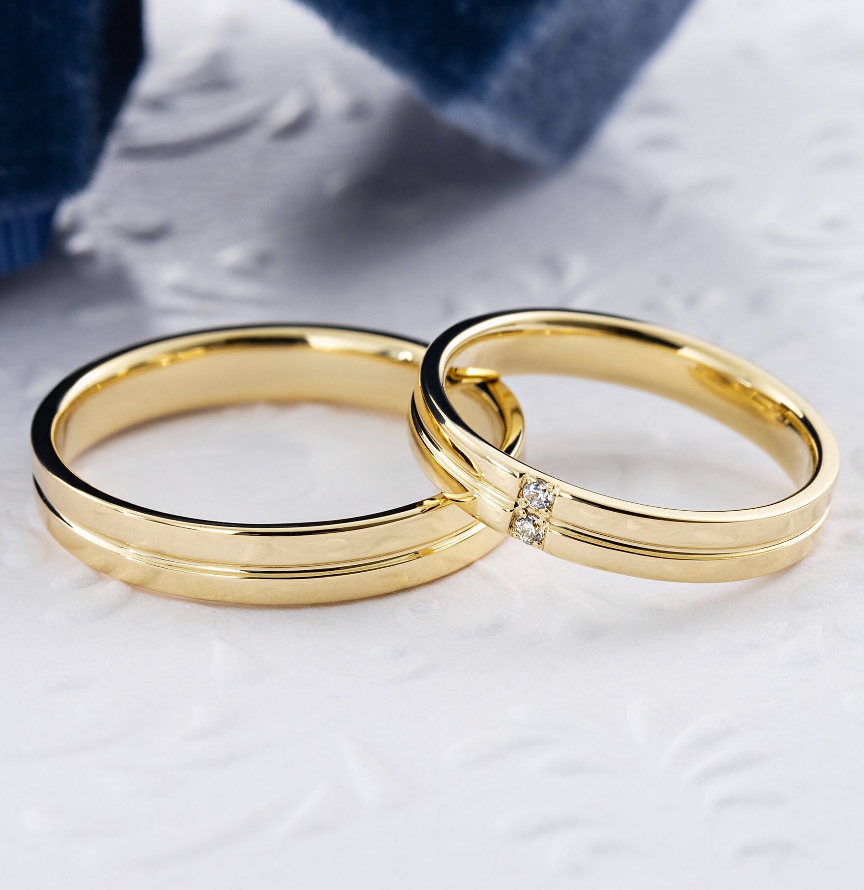 297 Gold And Silver Rings Together Stock Photos, High-Res Pictures, and  Images - Getty Images