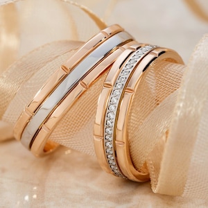 Einzigartiges Ehering Set. Ehering-Sets für Sie und Ihn. Passende Eheringe. Versprechen Eheringe. 14k Goldbänder.Paare Eheringe