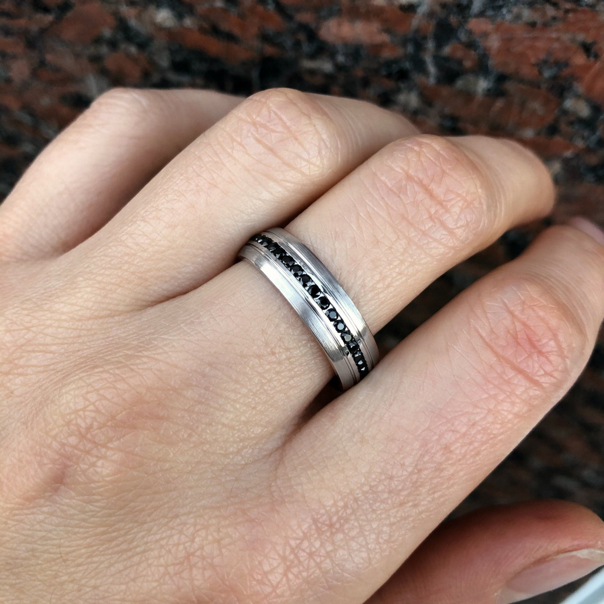 Mens platinum wedding band with black diamonds deals