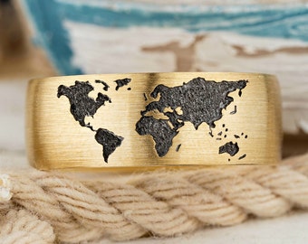 14k Gold wedding band with world map. Unique solid gold ring. Gold ring with map design. Gold wedding band.