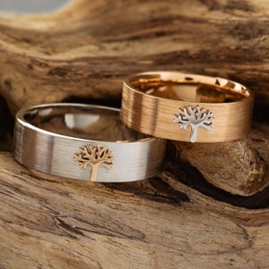 Faixas de ouro rústicas com árvore genealógica. Alianças de casamento exclusivas. Conjunto de alianças de casamento. Alianças de casamento Boho. Aliança de casamento em árvore. Conjunto de alianças de casamento de ouro