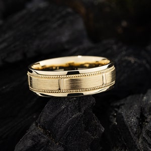 His and Her wedding rings set. Gold wedding rings set. Couple wedding bands with unique design. Matching gold bands. Unusual bands set image 4