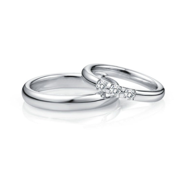 Platinum wedding band set. Platinum rings.  Wedding bands.