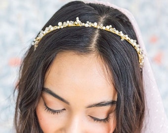 CRYSTAL PEARL HEADBAND crystal bridal headband pearl headband pearl sparkle headband bridal headband embellished headband crystal headband