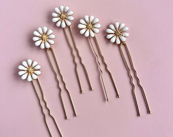 DAISY PIN SET - ceramic daisy pins, bridesmaid proposal gift, bridesmaid daisy pins, daisy pin set, bobby pin gift, bachelorette gift