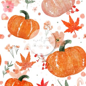 Può includere: Illustrazione ad acquerello con zucche arancioni, foglie autunnali ed elementi floreali su sfondo bianco. Il design include zucche con steli verdi, bacche rosse e foglie d'acero nelle tonalità dell'arancione e del rosso.