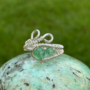 Green Adventurine Sterling Silver Crystal Wire Wrap Beaded Gemstone Ring, Adventurine Adjustable Wire Weaved Ring
