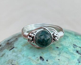 Sterling Silver Green Moss Agate Crystal Wire Wrapped beaded Gemstone Ring