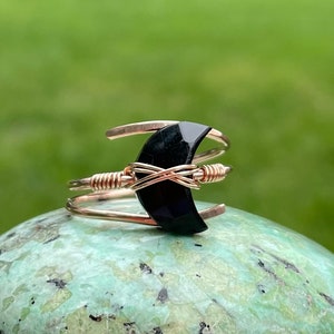 Rose Gold Black Onyx Crystal Wire Wrap Beaded Gemstone Ring, Adjustable Moon Ring