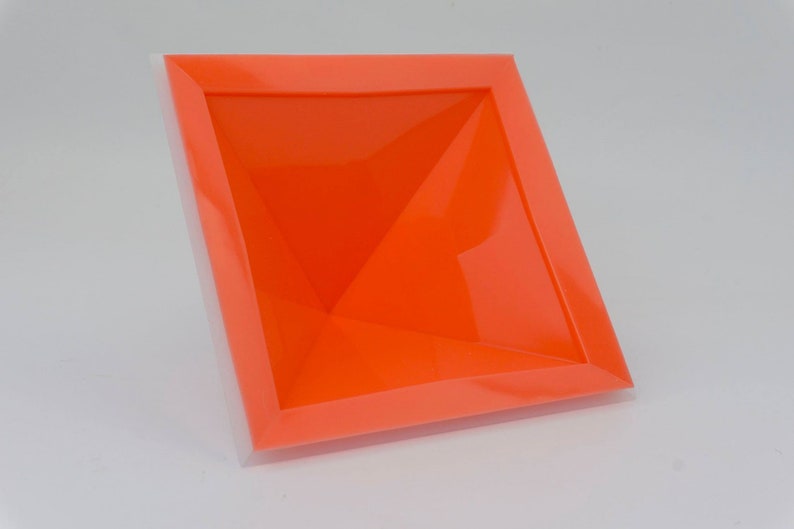 120mm base 8 sided Cheops Pyramid Silicone Mold Mould