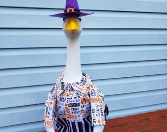 Halloween Goose Outfit: Jumpsuit & Witch Hat Set (Fits 23-25 inch Goose)