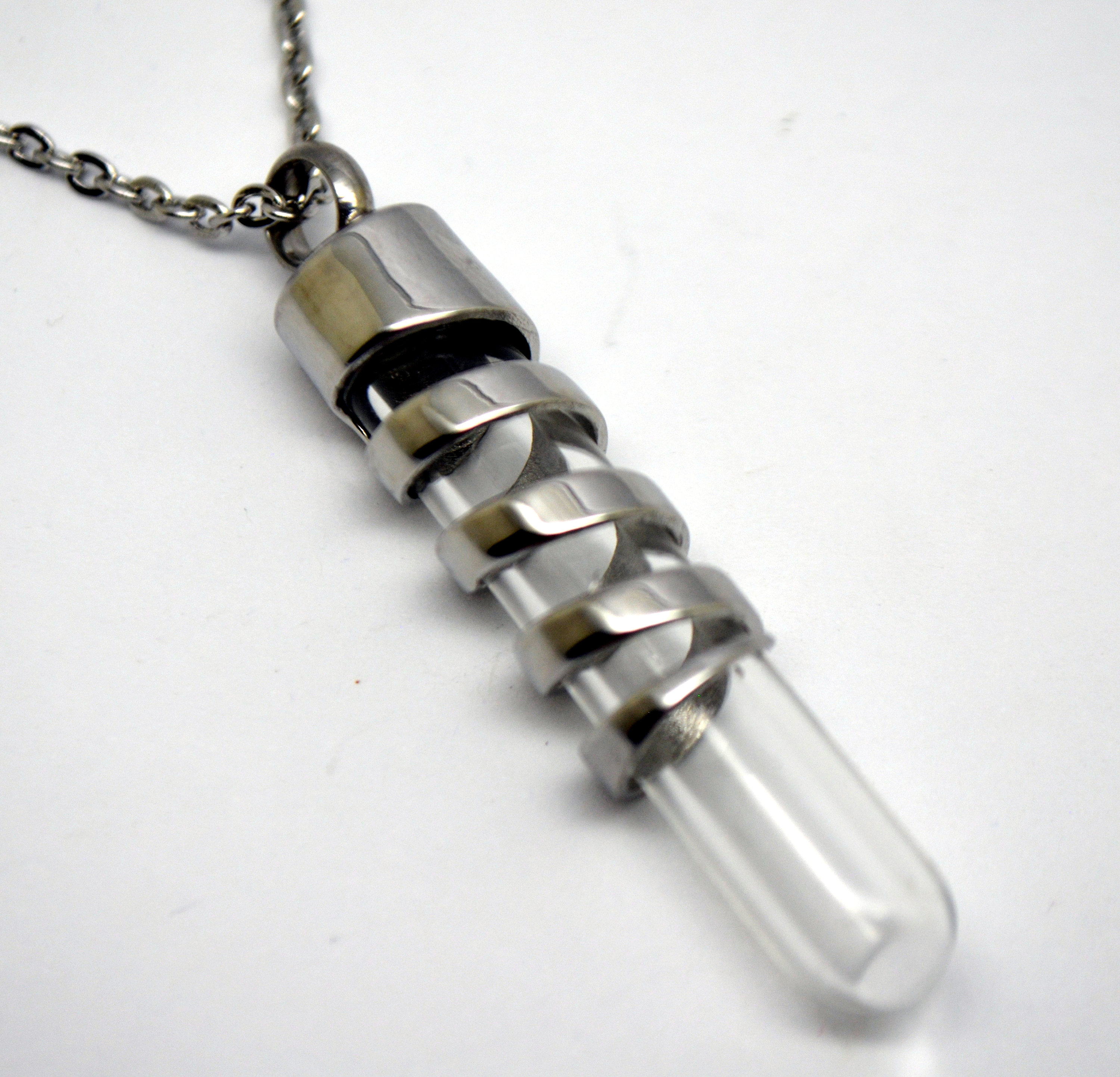 Spiral Cremation Urn Pendant - Keepsake Charm Necklace - Holds Ashes Fur Sand - Funeral Vial Hourglass Memorial Jewellery Glass Transparent