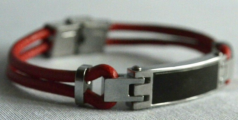 Holds Ashes Fur Sand etc Keepsake Bangle EngravingCustomBespoke Cremation Urn Bracelet Red Leather Unique Funeral Vial UK