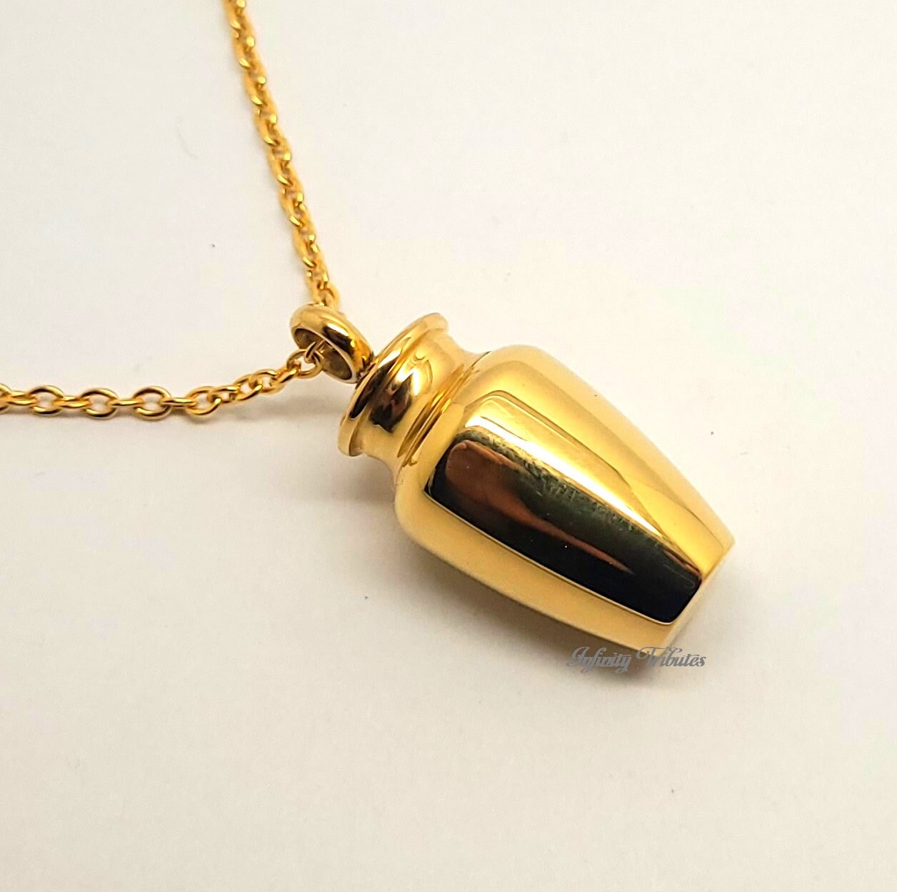 Gold urn pendant outlet