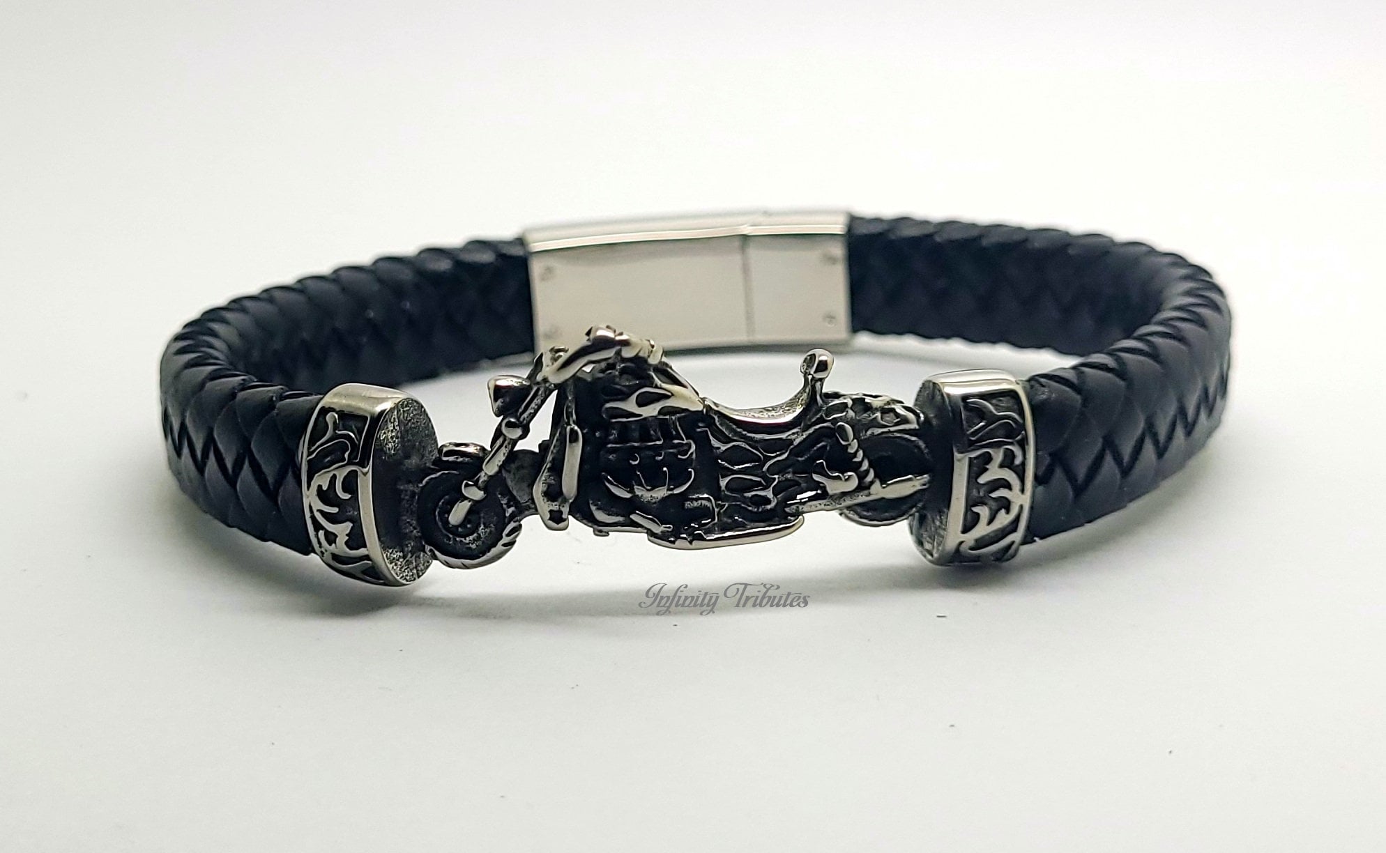ハーレーダビッドソン braid SILVER ブレスレットMOD社 正規品 ギフトにも！【Harley Davidson】スカル＆チェーン ブレスレット