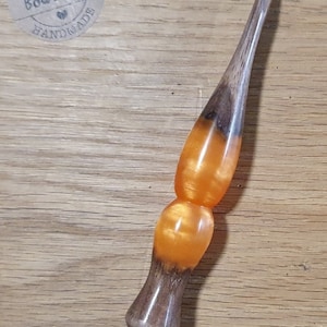 Ergonomic Crochet Hook Walnut and Clementine Orange resin