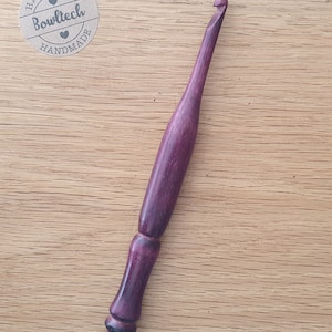 Wand Crochet Hook Purple Heart