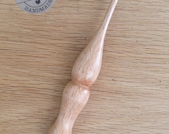 Ergonomic Crochet Hook Beech