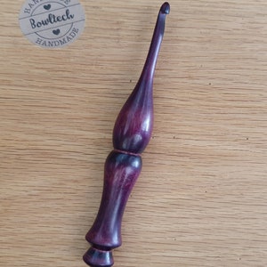 Ergonomic Crochet Hook Purple Heart