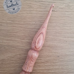 Ergonomic Crochet Hook Nambian Rosewood