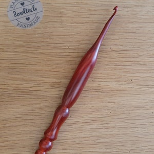 Wand Crochet Hook Red Heart