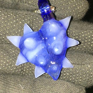 Cold prickly heart pendant