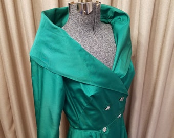 Lucie Ann of Beverly Hills, Designer, Vintage, 1950s, Kelly Green, Silk, Long, Formal Gown , Evening Gown, Hostess Gown, Hostess Dress,