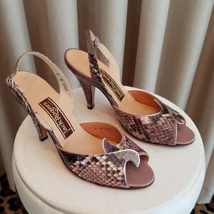 Jack rogers 2025 kitten heel sandals