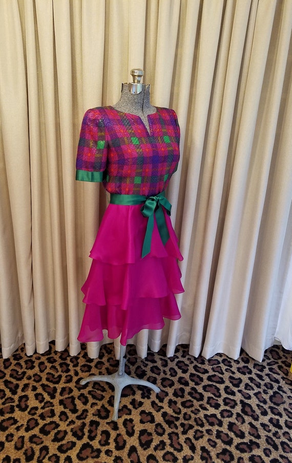 Vintage, 1980s, William Pearson, Fuchsia, Green, B