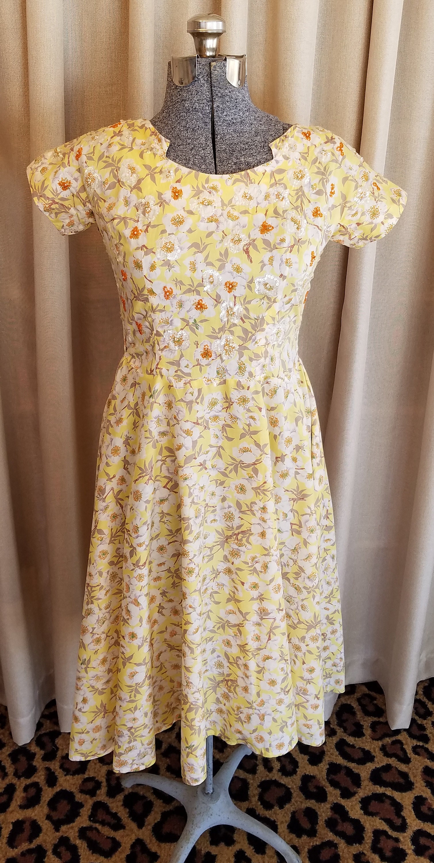 Vintage 1950s Milton Saunders Liberty of London Cotton | Etsy