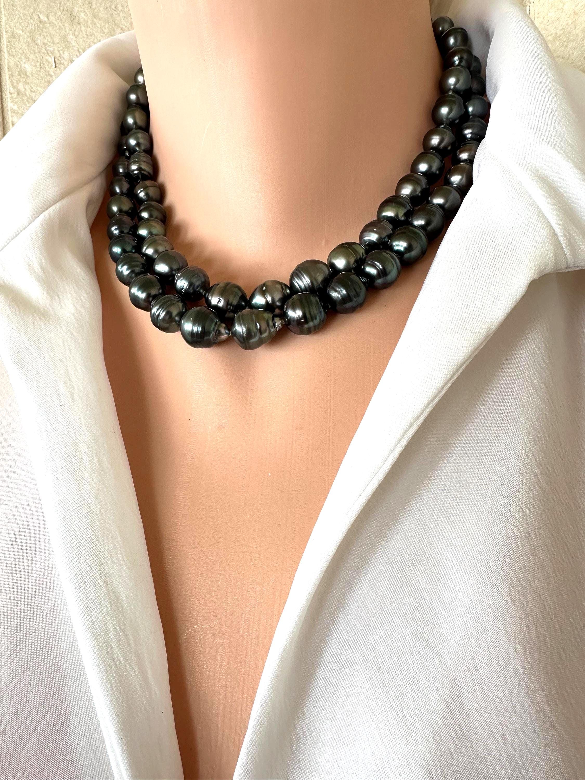Black Tahitian Pearl Necklace, 17