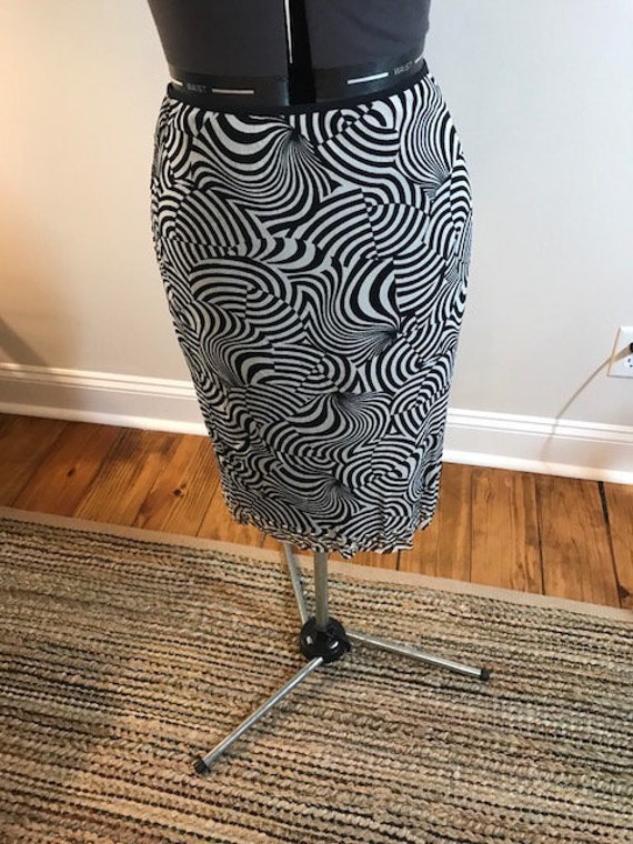 Vintage Vivienne Tam Tam Abstract Print Skirt