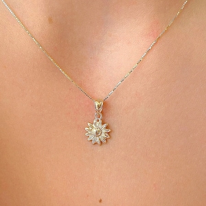 14k Solid Yellow Gold Sunflower Pendant| Sunflower Charm| Flower Charm Necklace| Nature Lover Gift| Nature Lover| Gift For Her