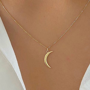Crescent Moon Necklace In 14K Gold| Dainty Gold Charm| Gold Crescent Celestial Jewelry Gifts| Women's Jewelry
