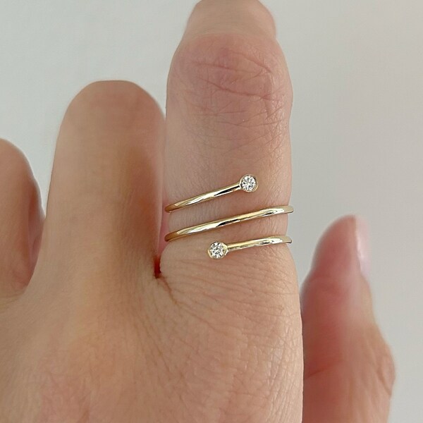 14K Gold Diamond Spiral Ring| Bezel Diamond On Delicate Band| Diamond Wrap Ring| Best Friend Diamond Duo Ring| Promise Ring| Minimalist Ring