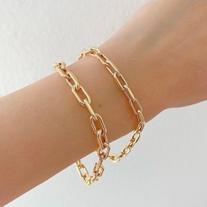 Paper Clip Bracelet| 14K Gold Paper Clip Link Bracelet| Gold Link Chain Bracelet| Rectangular Link Staple Bracelet| Layering Bracelet