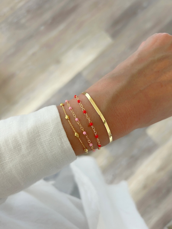 Red enamel bracelet best sale