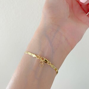 9ct Yellow Gold Solid Herringbone Bracelet 18cm
