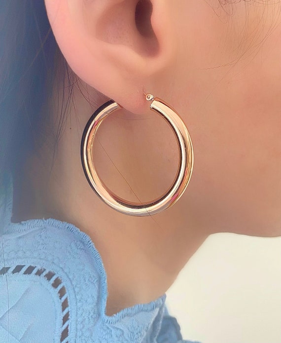 Rose gold hoop earrings deals