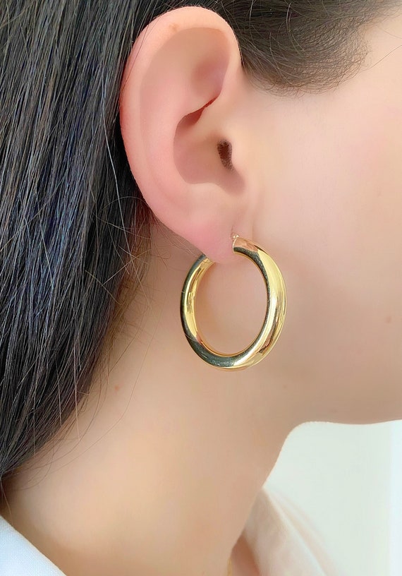 14k Yellow Gold Hoop Earrings, Snap Closure Yellow Gold Hoops