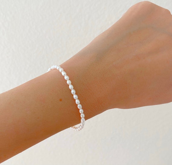 Tiny Pearl Bracelet 14K Minimalist Freshwater Pearl Bracelet 14K